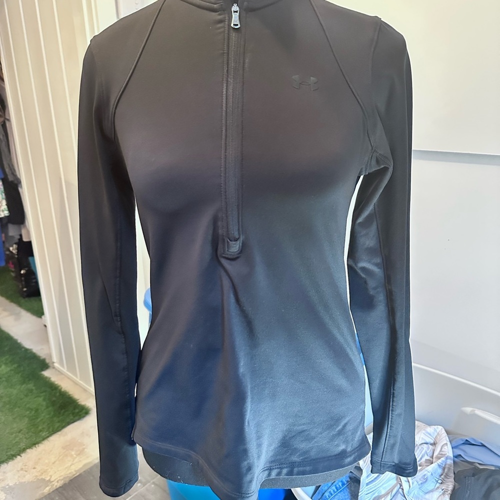 Under Armour Gray Fitted Zippered Long Sleeve Sweater